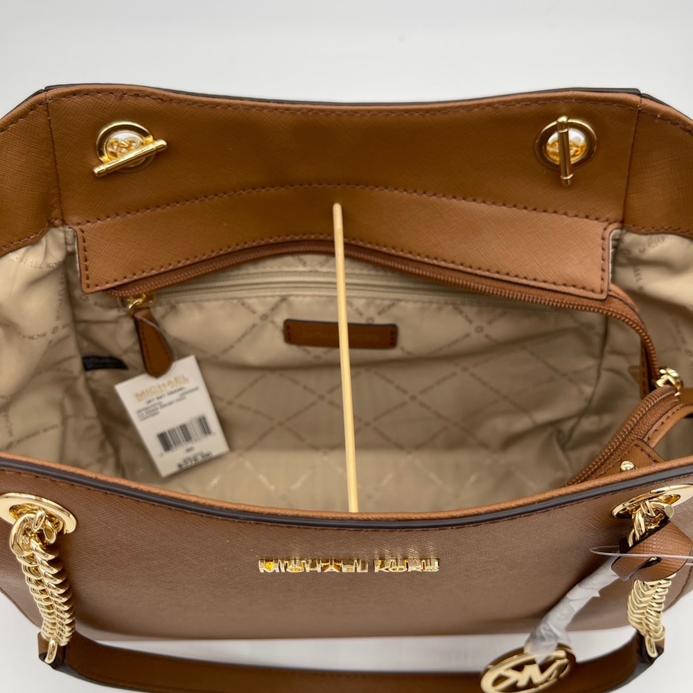 Michael Kors JST LG Chain Shoulder Bag - Picture 4 of 12